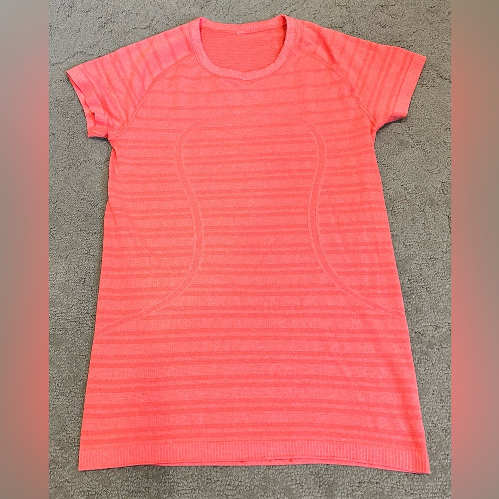Lululemon run swiftly short sleeve shirt size 10